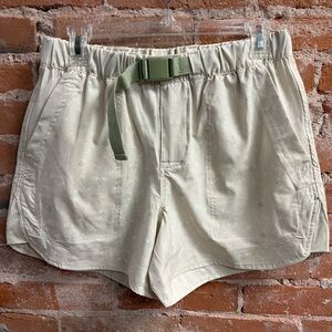 Mountain and Isles Hiking Outdoor Shorts Granola Ripstop Gorpcore Women’s M NWT